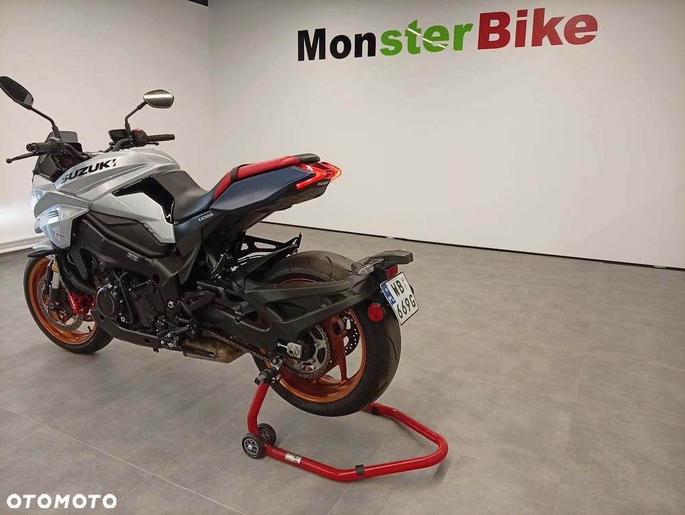 Suzuki Katana - 6