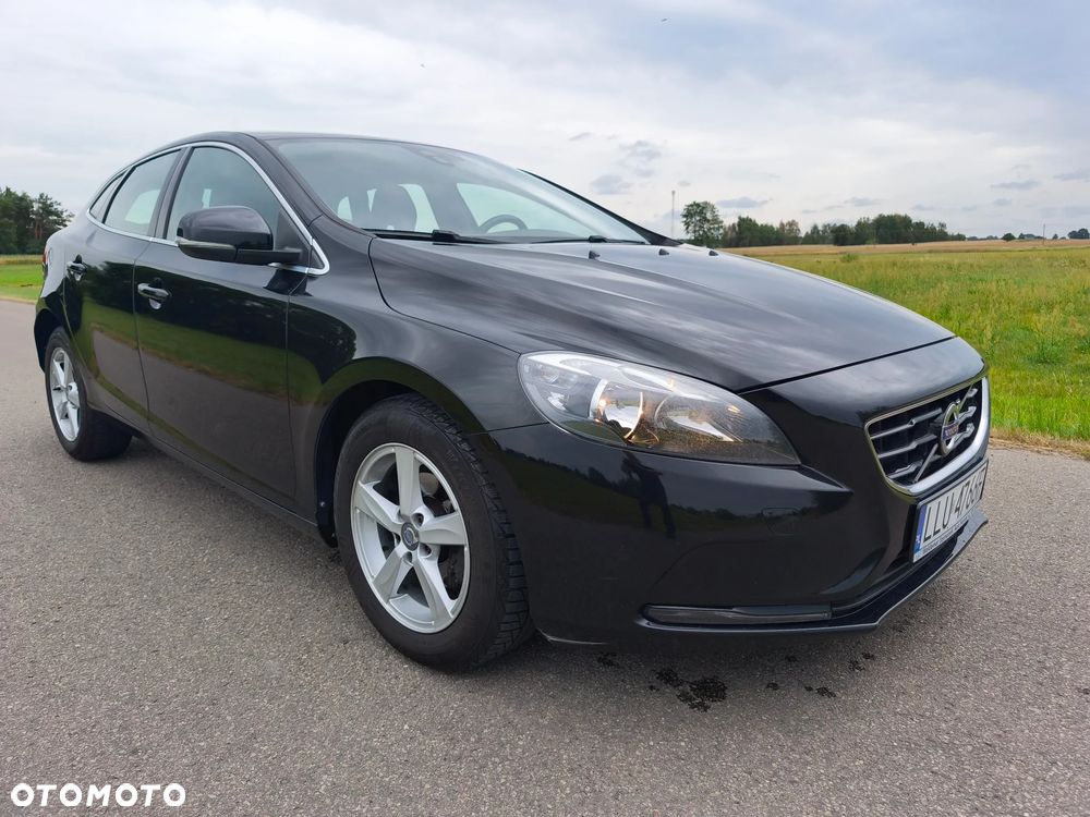 Volvo V40 D2 Summum - 3