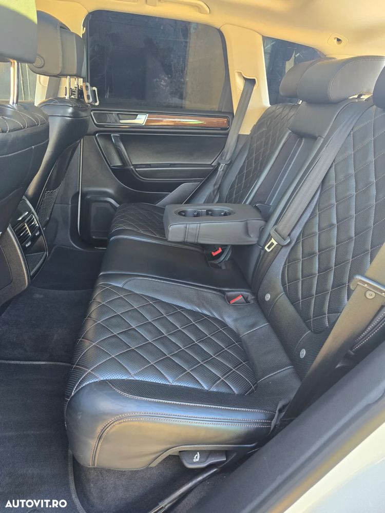 Volkswagen Touareg V6 TDI BMT Supreme Plus - 25