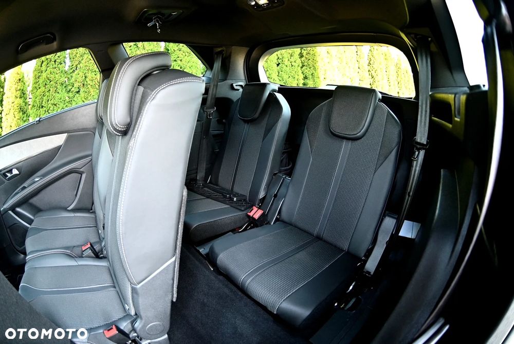 Peugeot 5008 1.2 PureTech GT S&S EAT8 - 25
