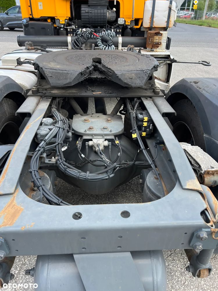 DAF CF450 - 12