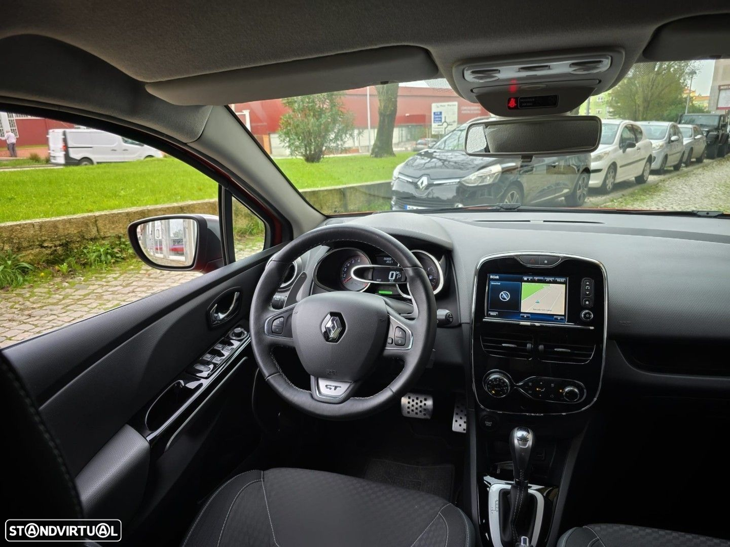 Renault Clio Sport Tourer 1.2 TCE GT EDC - 20