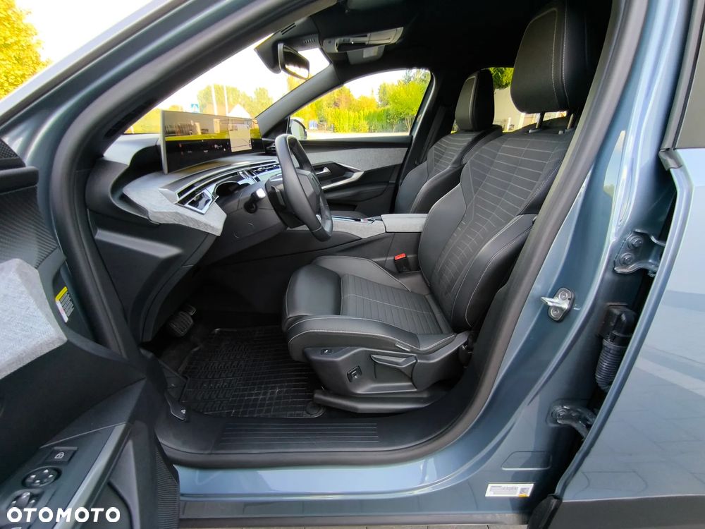 Peugeot 3008 1.2 PureTech mHEV Allure Pack S&S e-DCS6 - 15