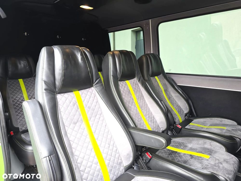 Mercedes-Benz Sprinter - 9