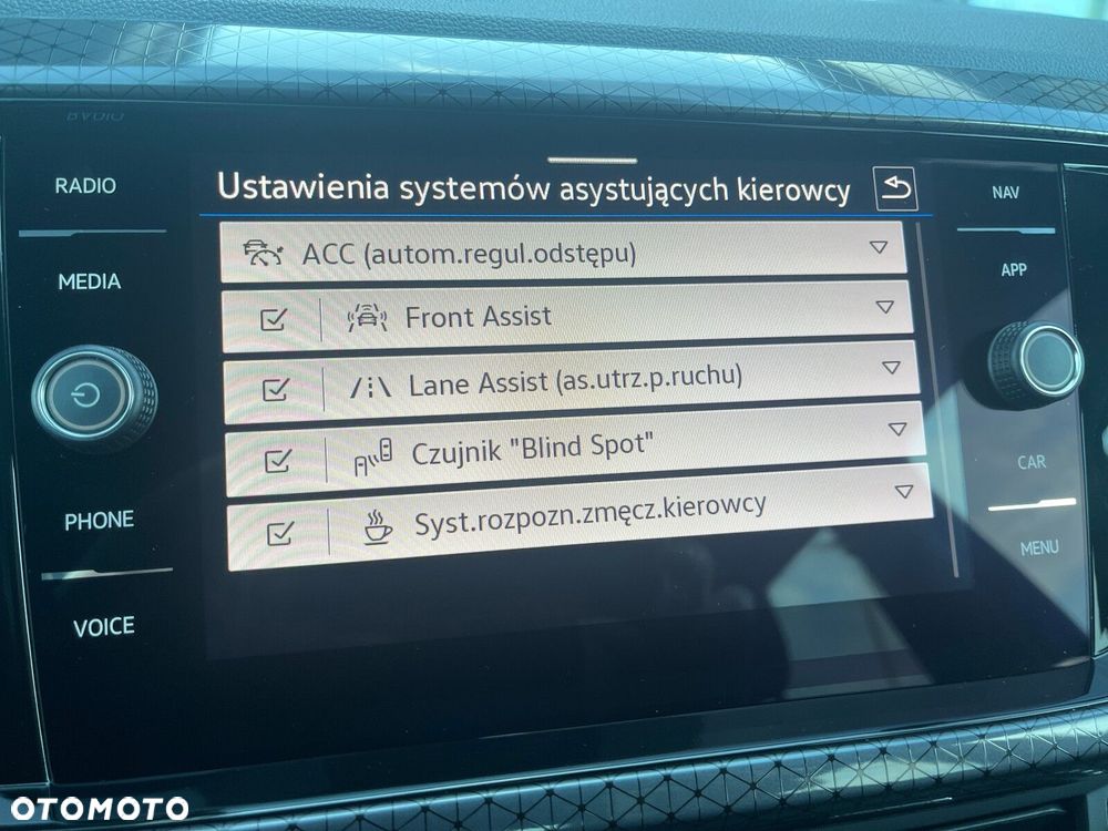 Volkswagen T-Cross 1.5 TSI ACT Style DSG - 36