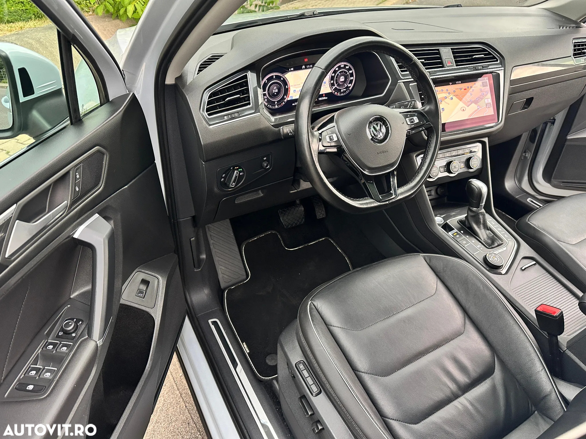 Volkswagen Tiguan Allspace 2.0 TDI 4Mot DSG R-Line - 15