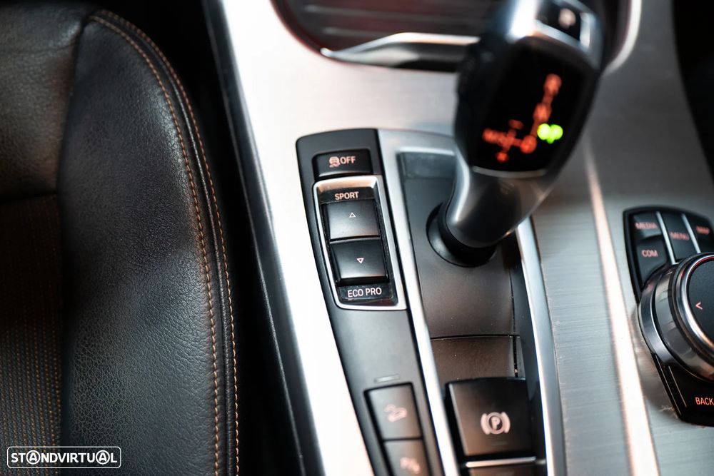 BMW X4 20 d xDrive XLine Auto - 34