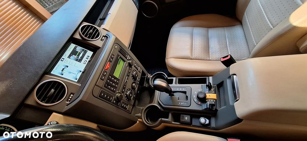 Land Rover Discovery TD V6 HSE - 11