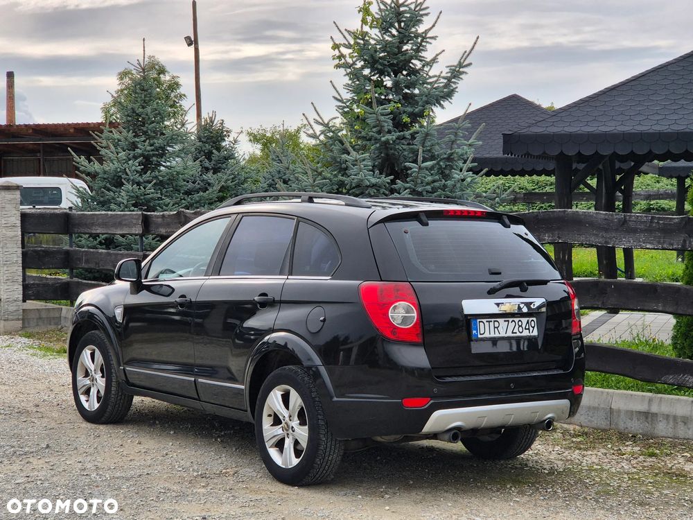 Chevrolet Captiva 2.0 d LS 5os - 4