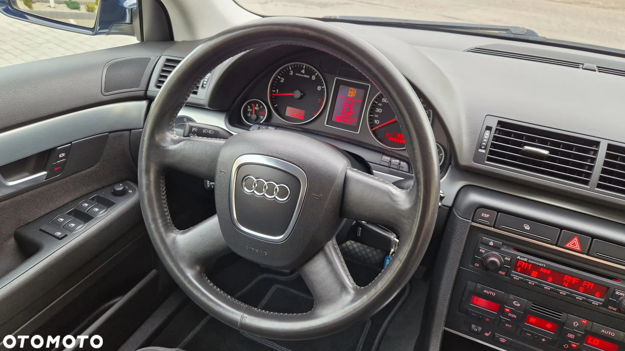 Audi A4 - 32