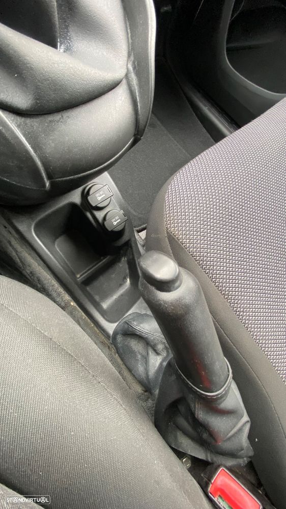 Fiat Doblo 1.3 Multijet - 38