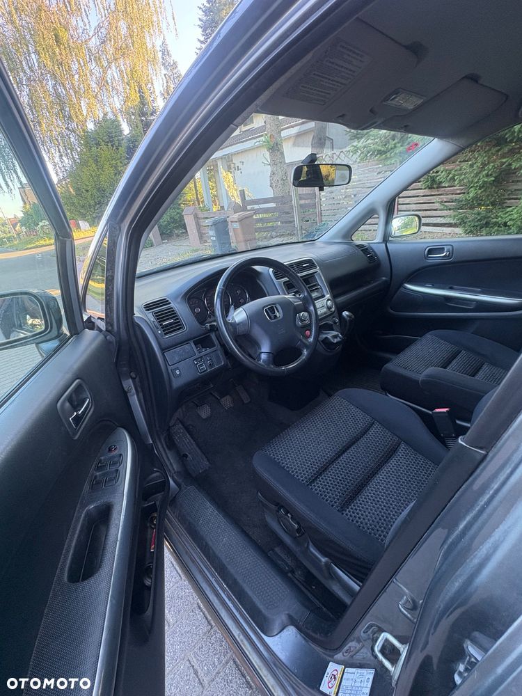 Honda Stream 2.0i ES - 14