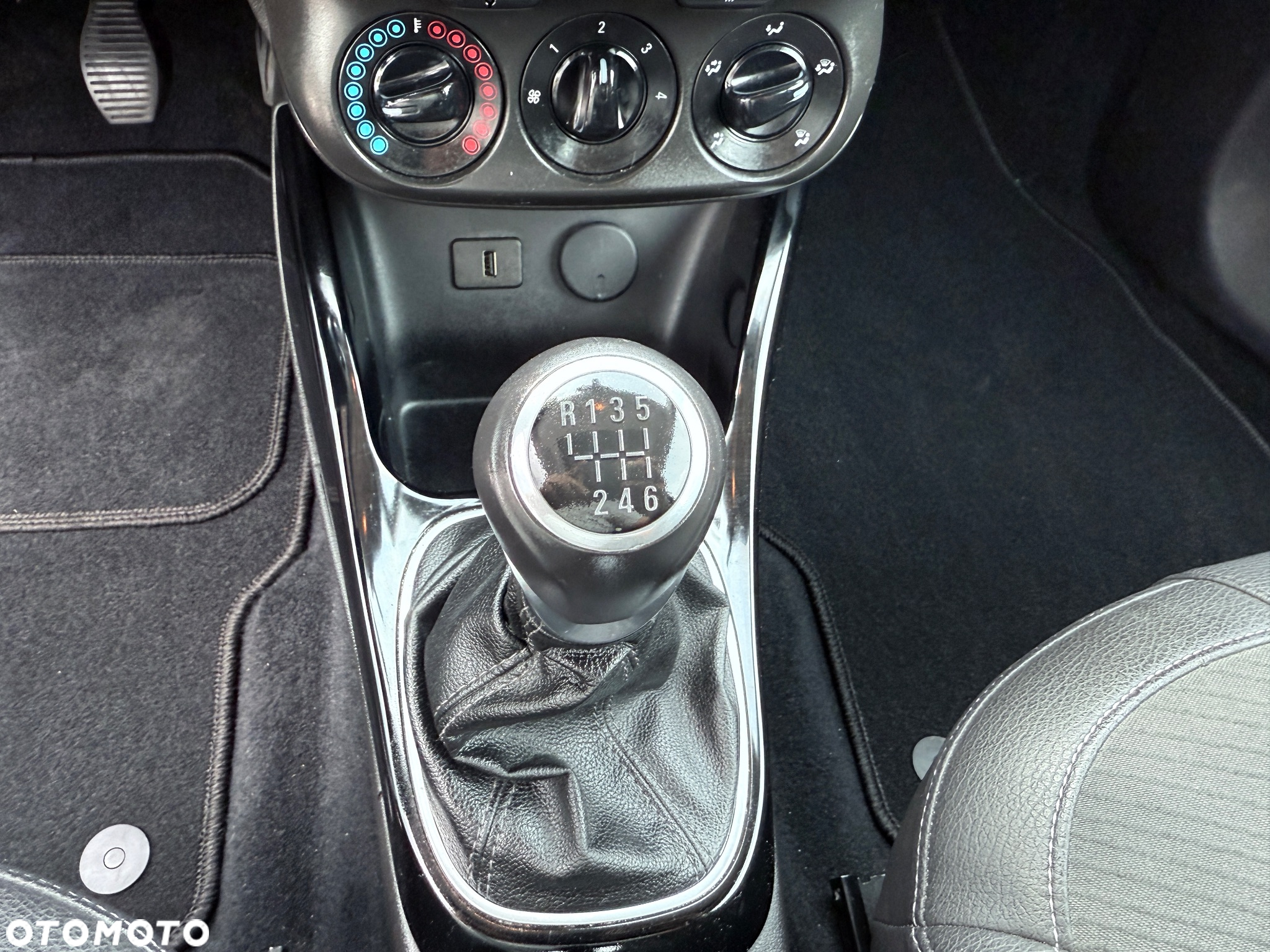 Opel Adam 1.4 Rocks Unlimited S&S - 14