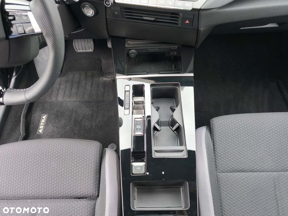 Opel Astra - 25