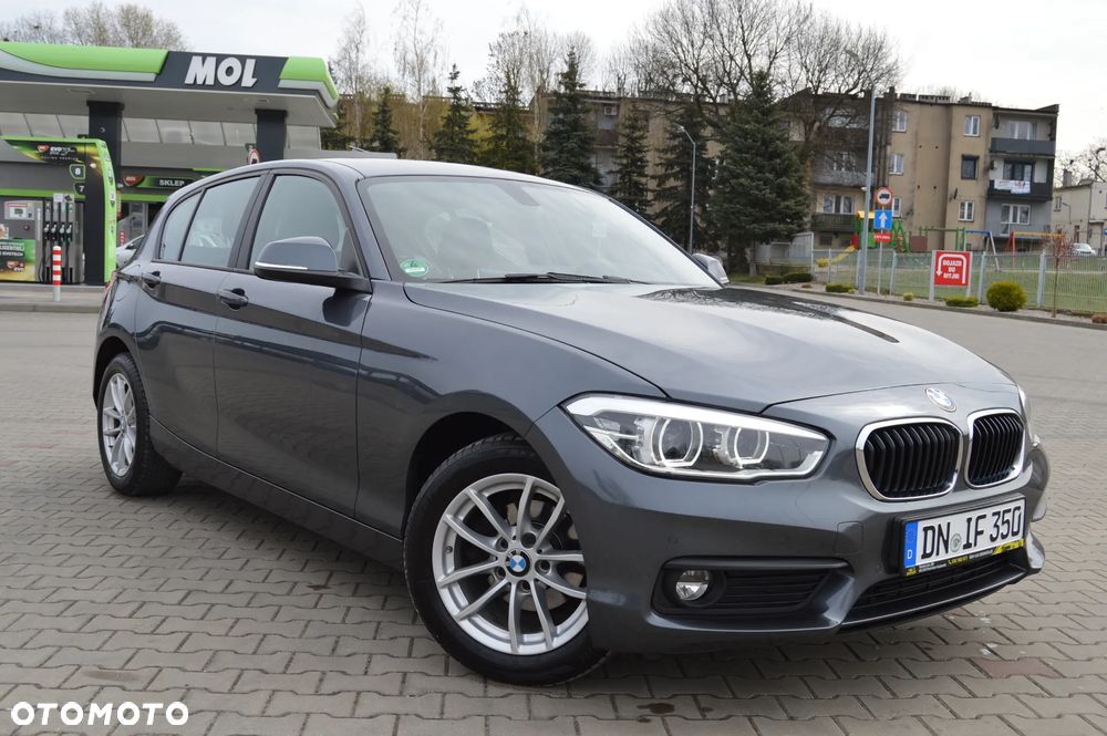BMW Seria 1 118i Sport Line - 10