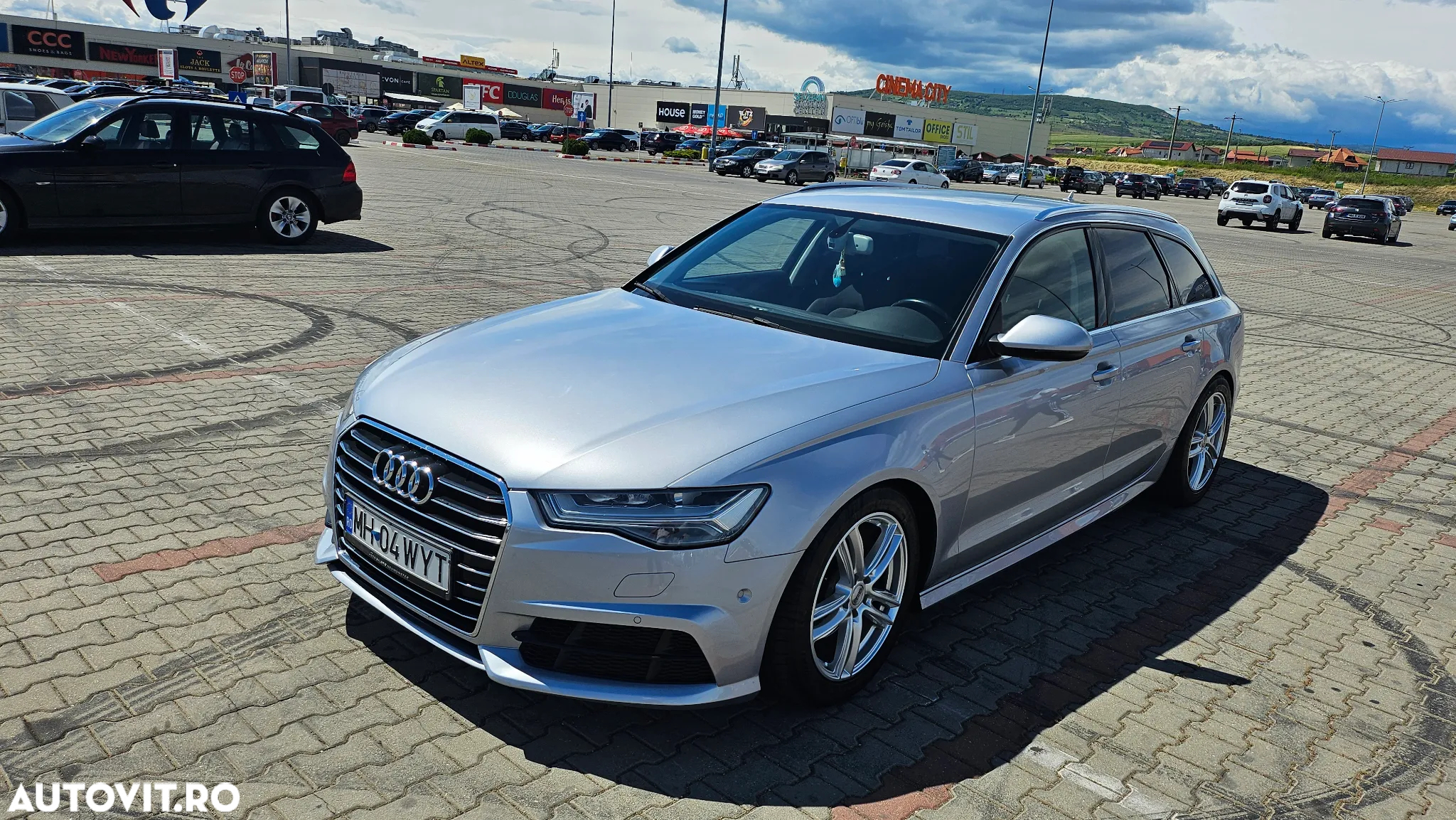 Audi A6 Avant 2.0 TDI Ultra DPF S tronic - 11