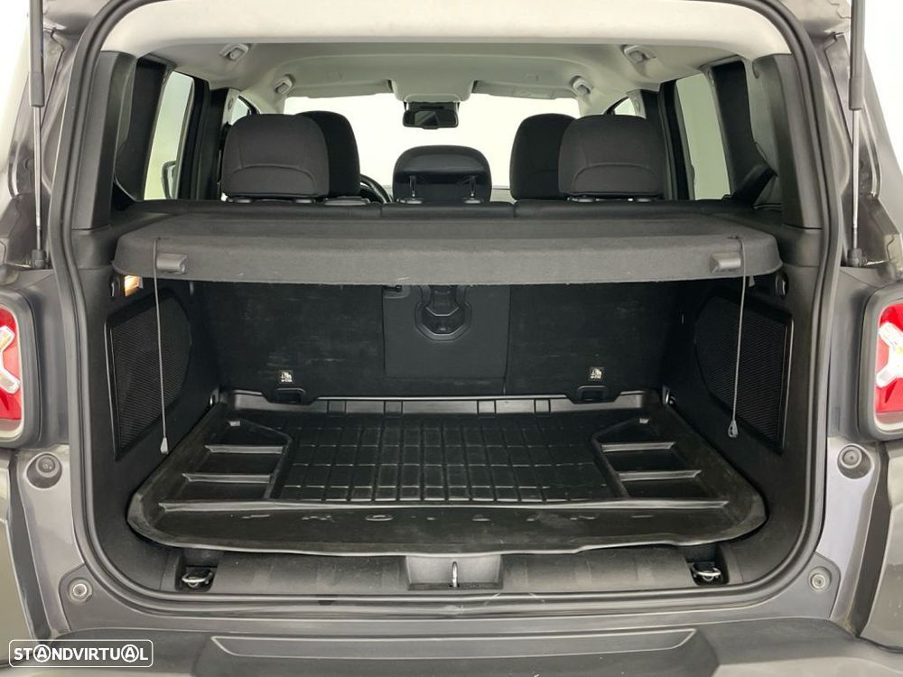 Jeep Renegade 1.6 MJD Limited DCT - 13