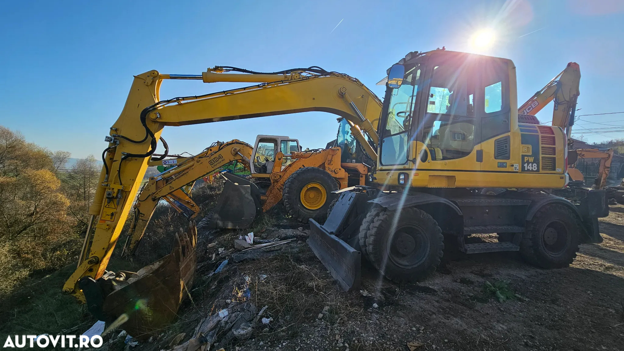 Komatsu PW 148 Excavator pe roți - 4