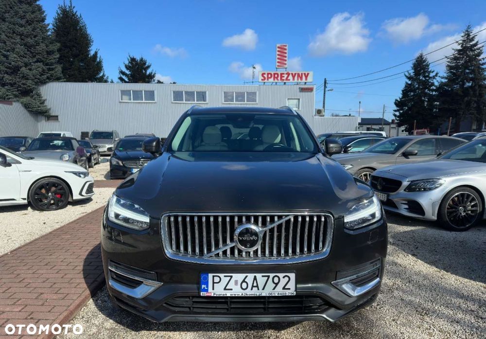Volvo XC 90 - 2