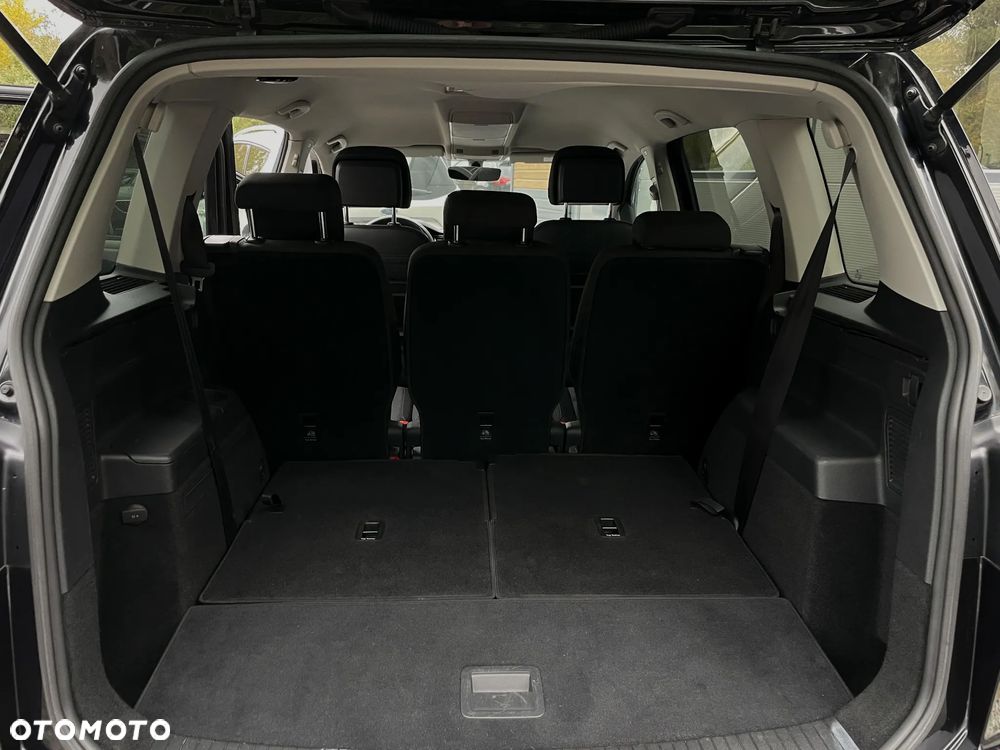 Volkswagen Touran 1.4 TSI BMT Highline DSG - 37