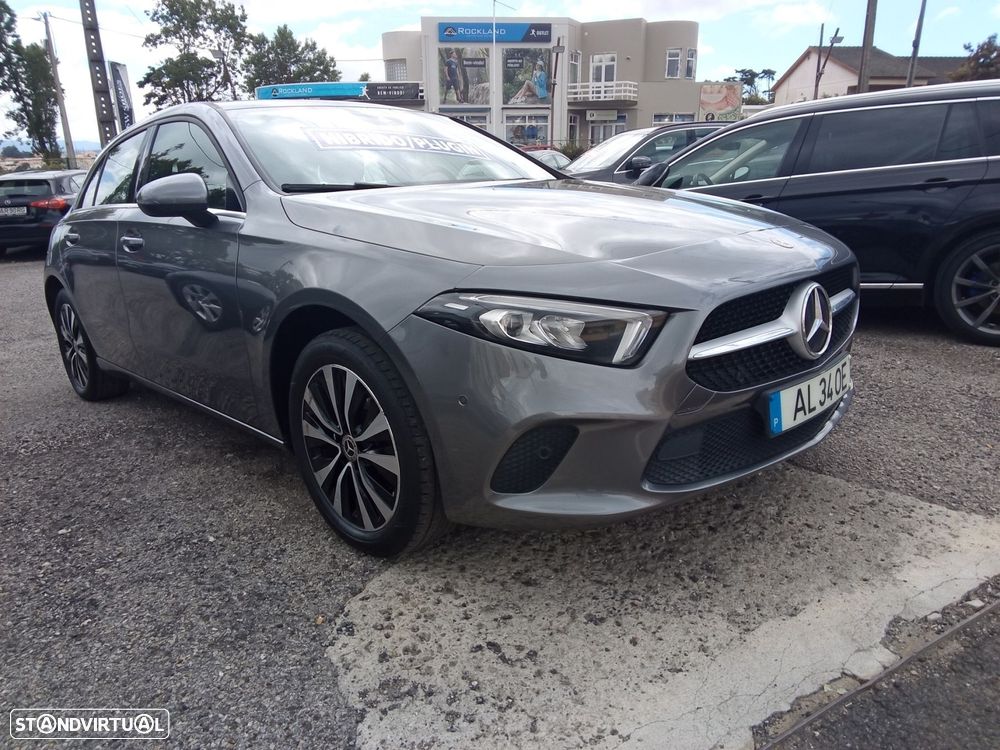 Mercedes-Benz A 250 e Style Plus - 1