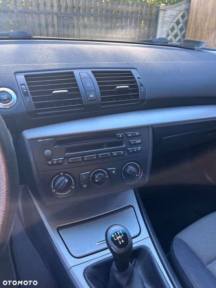 BMW Seria 1 116i - 14