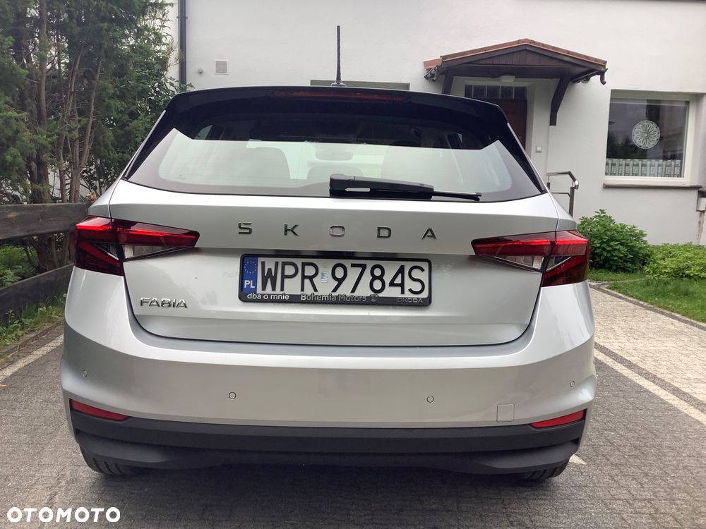 Skoda Fabia 1.0 TSI Selection DSG - 10