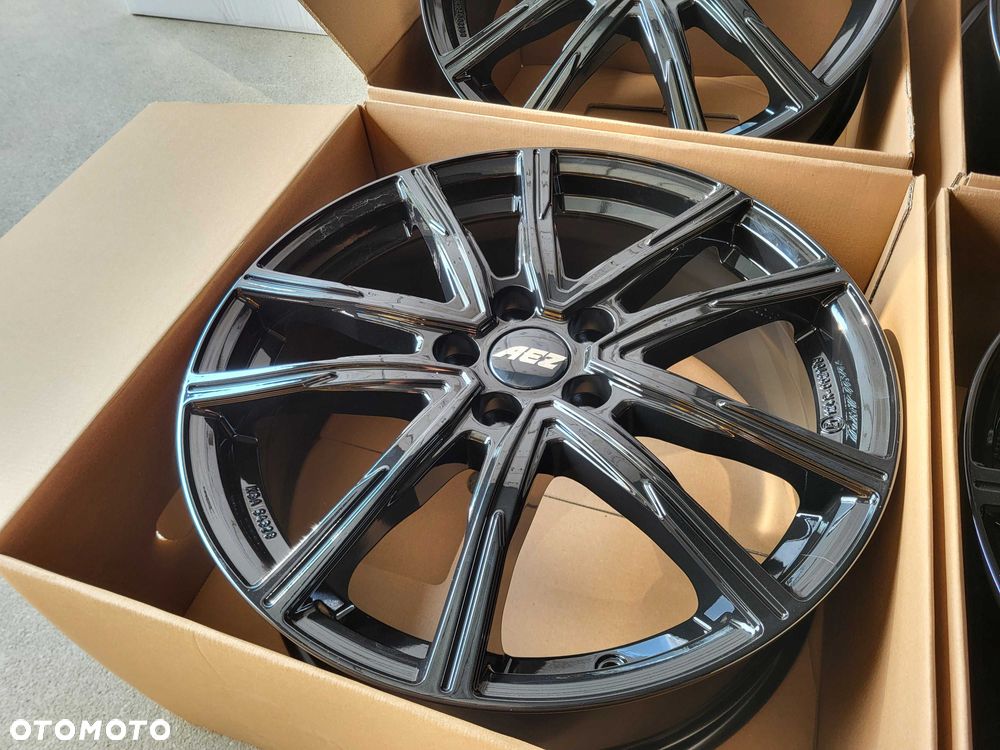 [1213] 18 Cali 5x108 NOWE Felgi aluminiowe Jaguar Stype XType XE XF XJ - 5