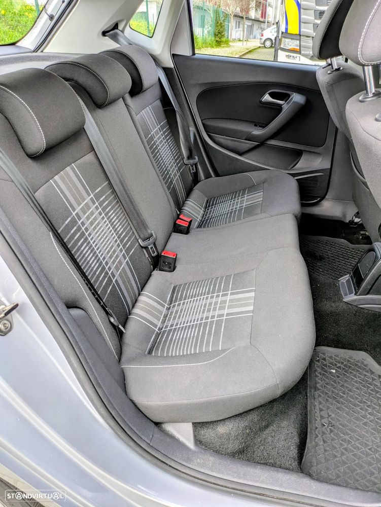 VW Polo 1.0 Lounge - 14