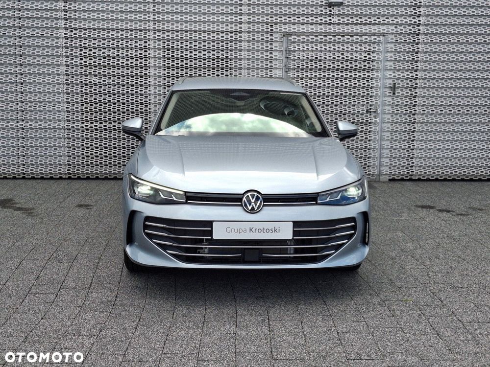 Volkswagen Passat Variant - 4