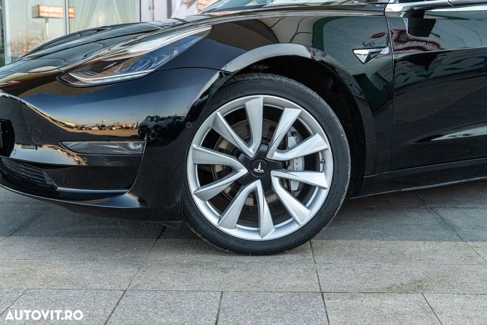 Tesla Model 3 Premium Langstreckenbatterie AWD Dual Motor - 8