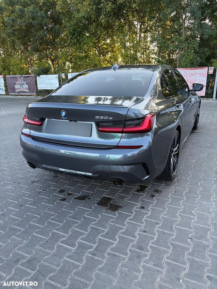 BMW 3 Series 2020 — imagine 6