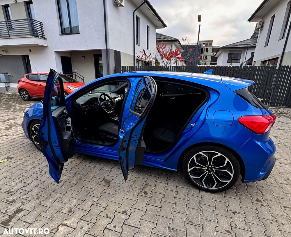 Ford Focus 1.5 EcoBlue ST-Line - 4