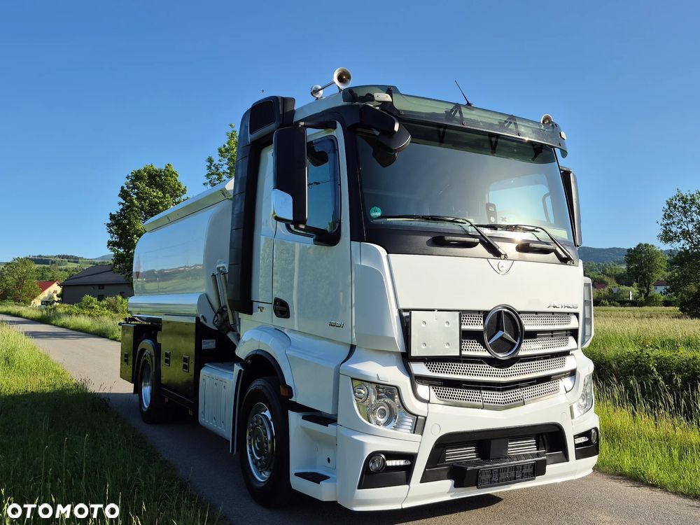 Mercedes-Benz AUTOCYSTERNA MERCEDES ACTROS 18510 - 12