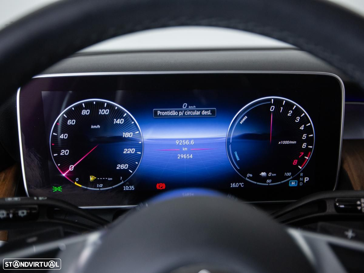 Mercedes-Benz GLC 300 e 4Matic 9G-TRONIC Edition Avantgarde - 34