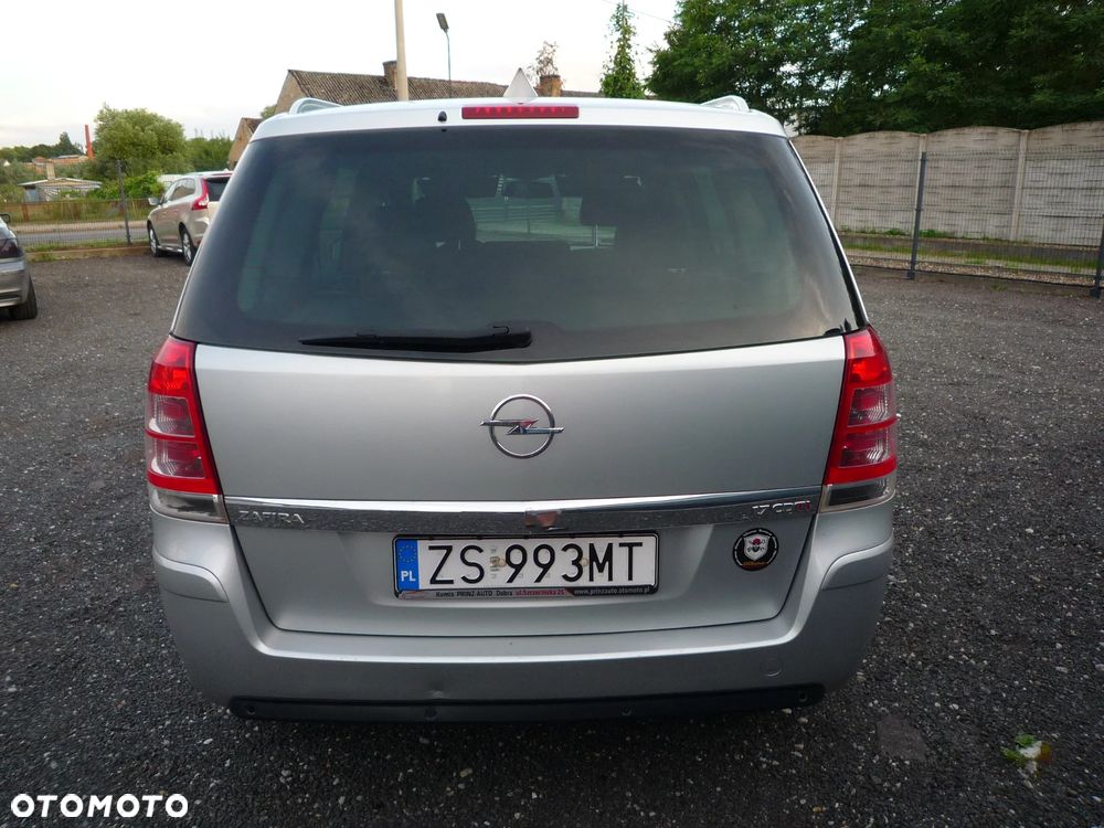 Opel Zafira 1.7 CDTI Cosmo - 8