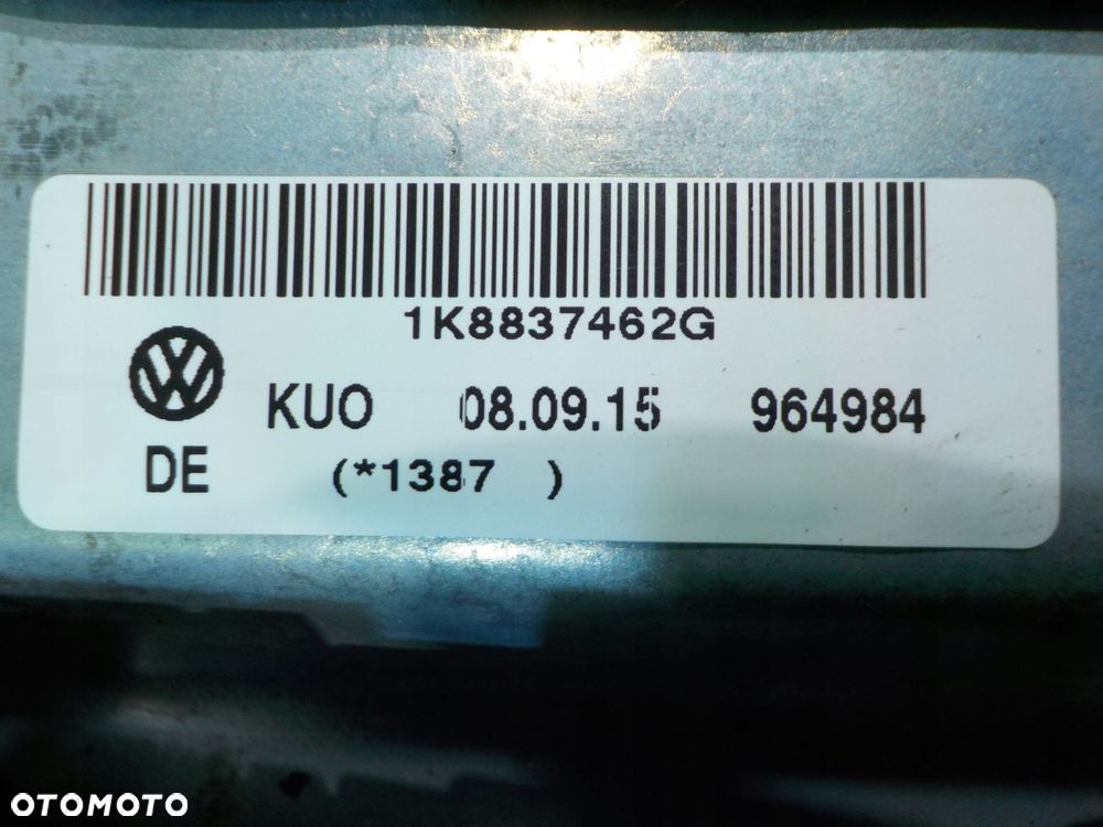 VW SCIROCCO 2.0 TSI 09r 3D podnosnik szyby prawy przod 1K8837462G - 4