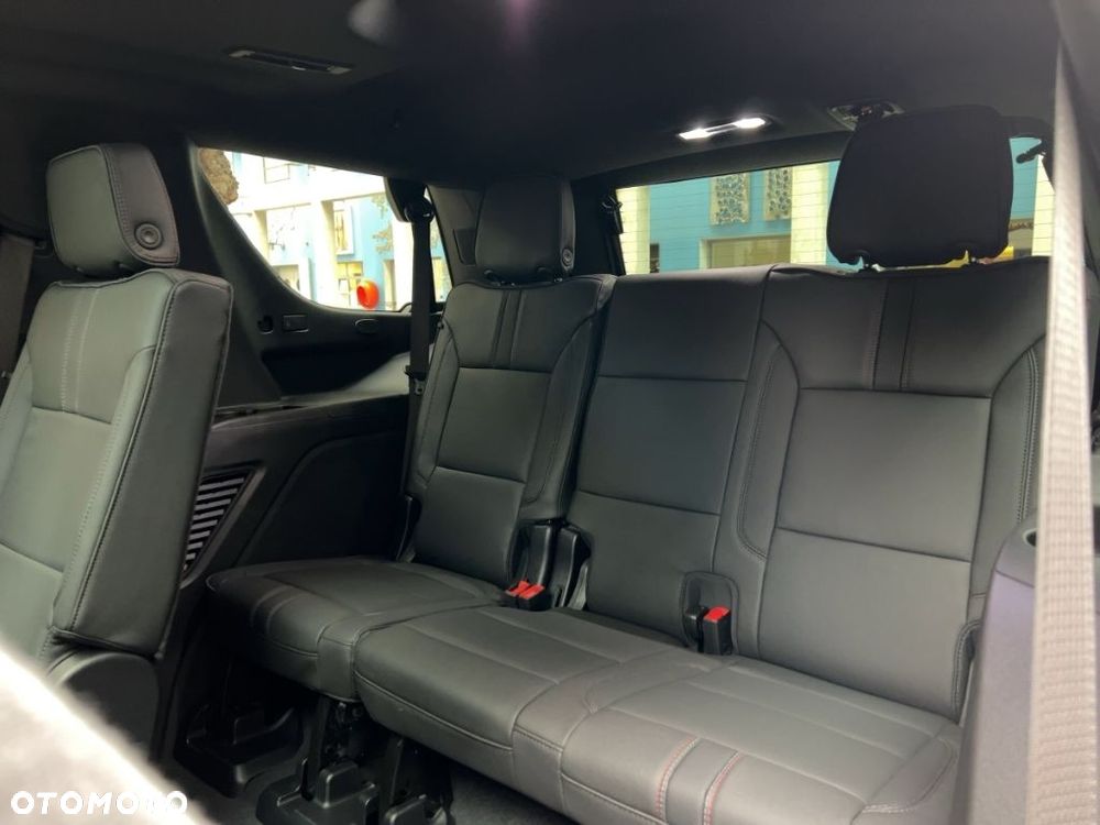 Chevrolet Tahoe - 7