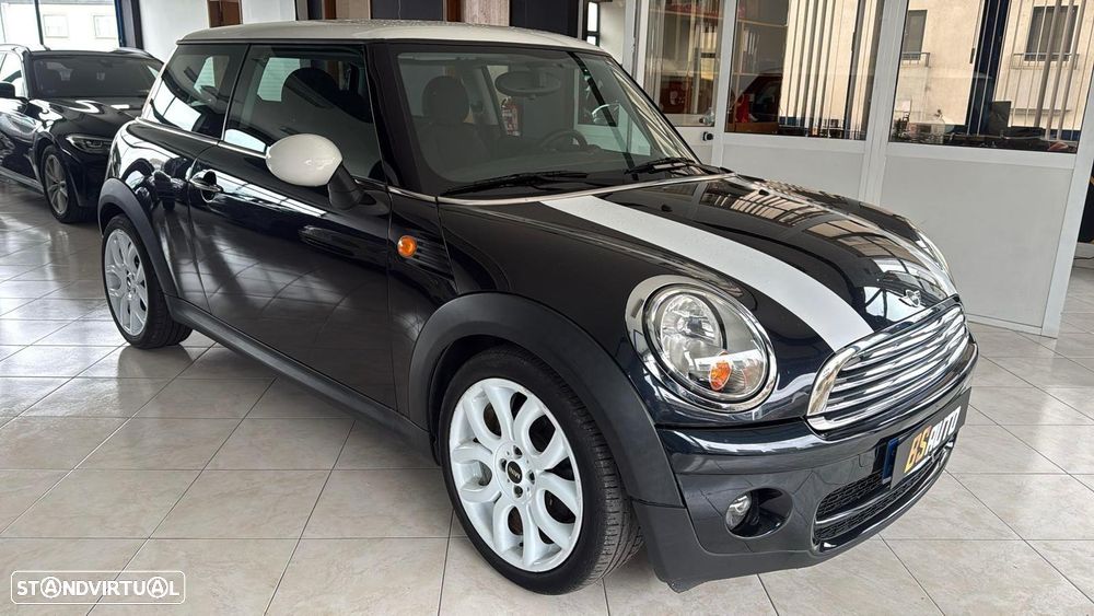 MINI 3 Portas Cooper D - 3