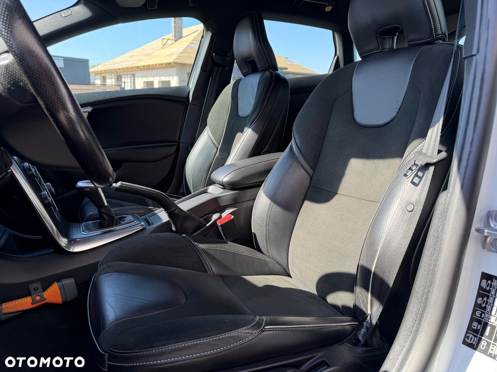 Volvo V40 D2 RDesign - 9