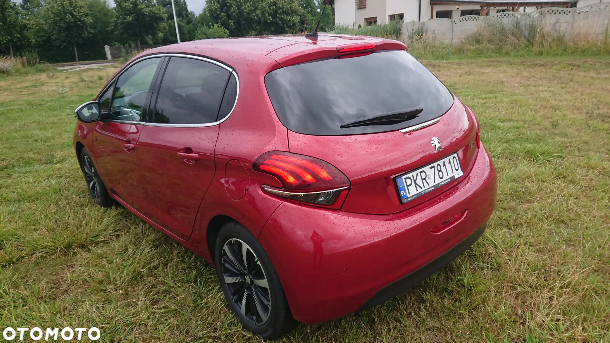 Peugeot 208 - 6