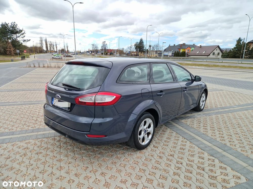 Ford Mondeo - 3