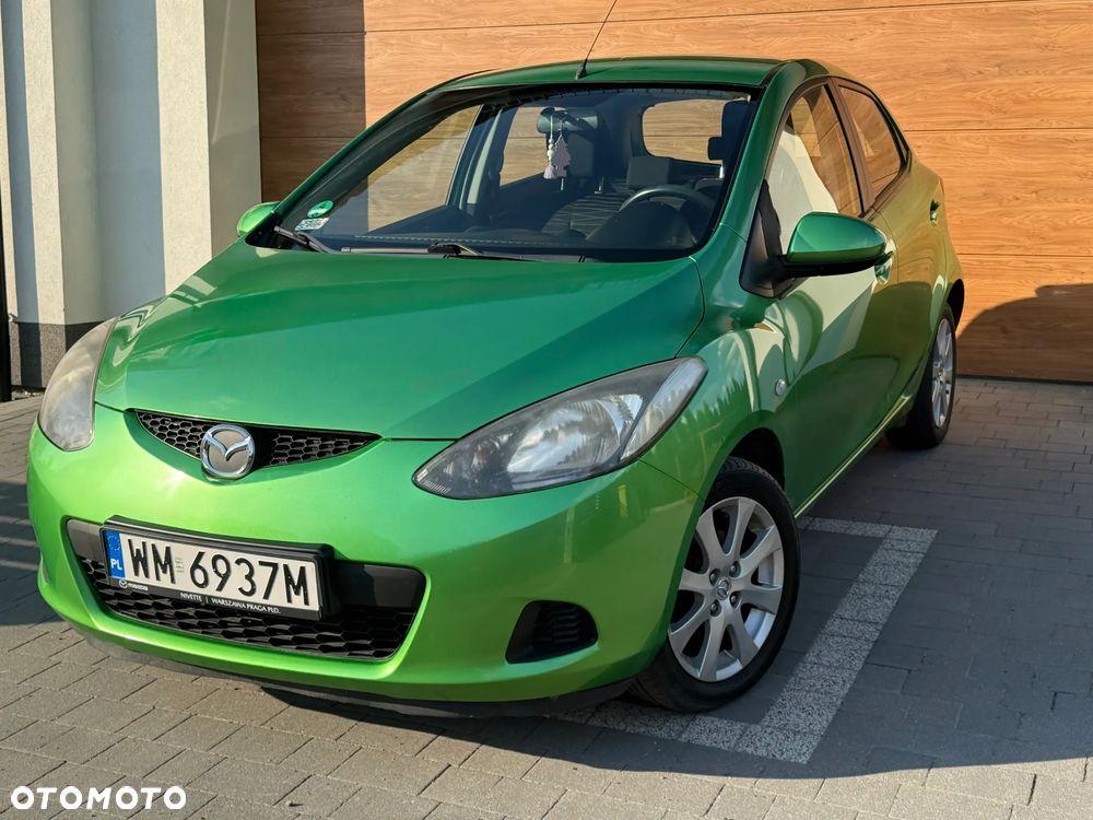 Mazda 2 - 1