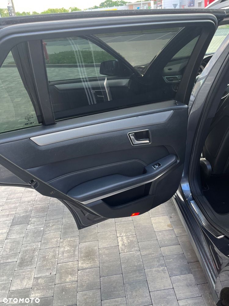 Mercedes-Benz Klasa E 200 BlueTEC 7G-TRONIC Avantgarde - 14