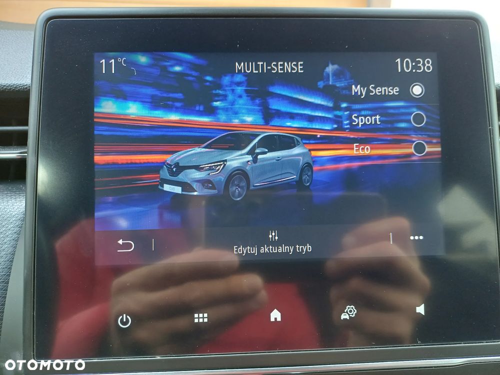 Renault Clio TCe 100 EXPERIENCE - 24