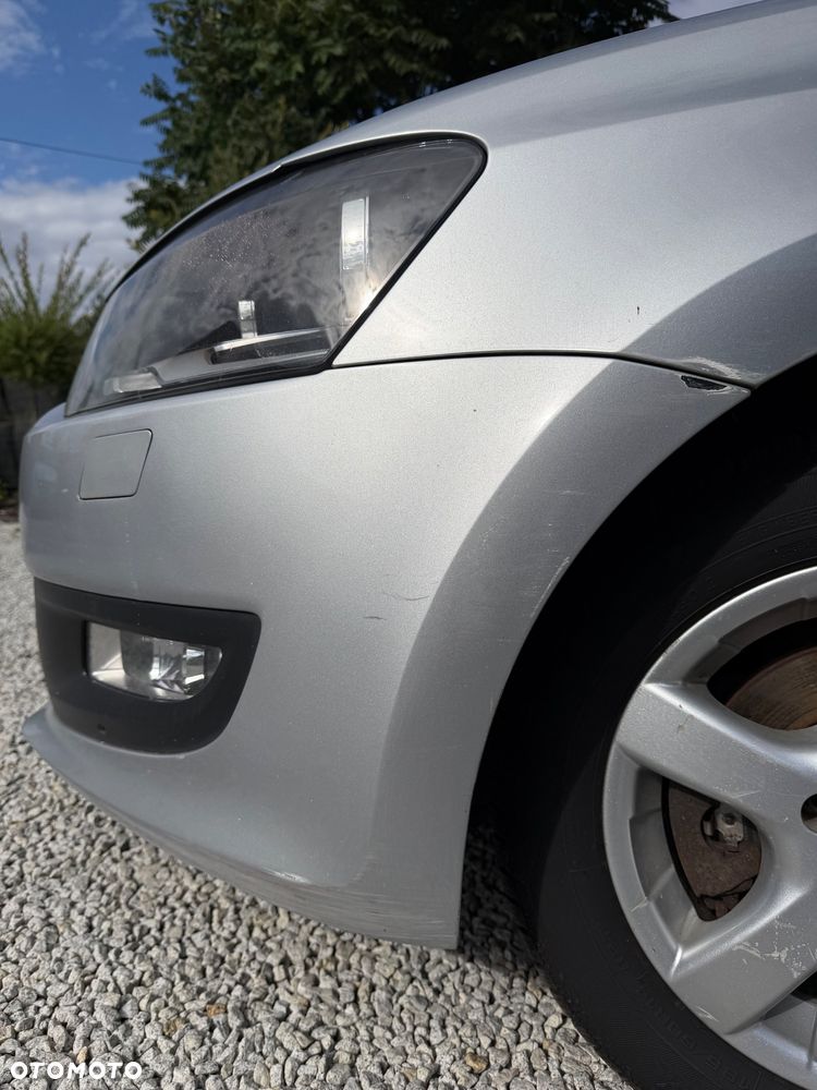 Volkswagen Polo 1.4 16V Comfortline DSG - 22