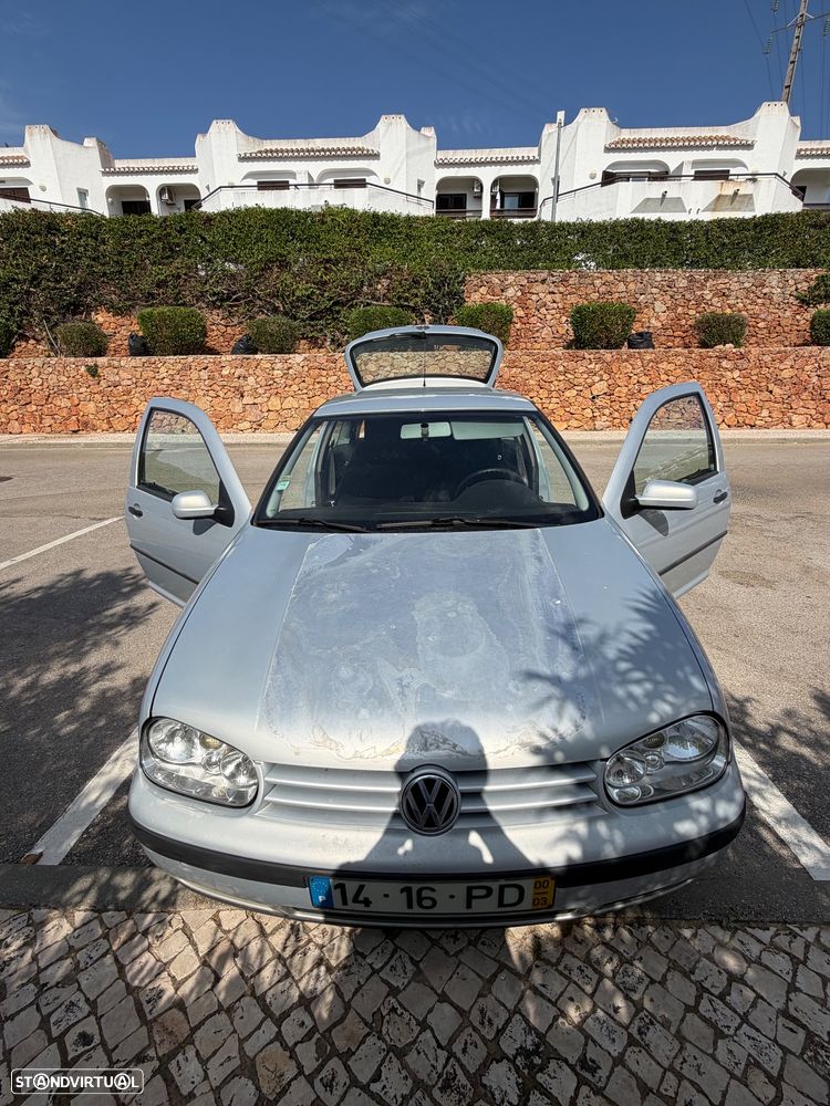 VW Golf - 1