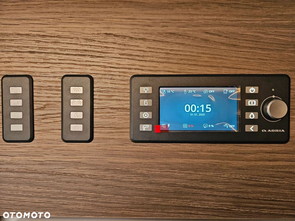 Adria SUPERSONIC 780 DL - 21