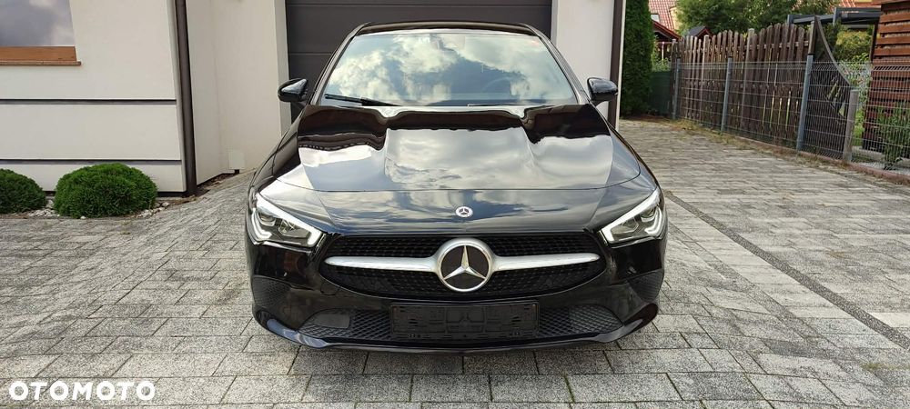 Mercedes-Benz CLA 180 7G-DCT - 13