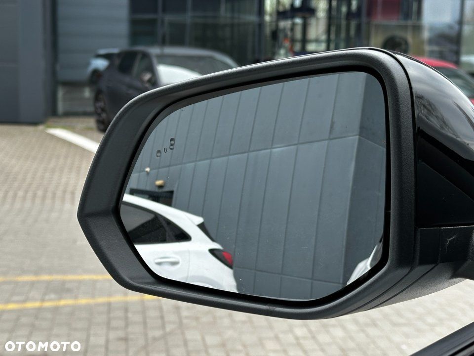 Ford Explorer - 21